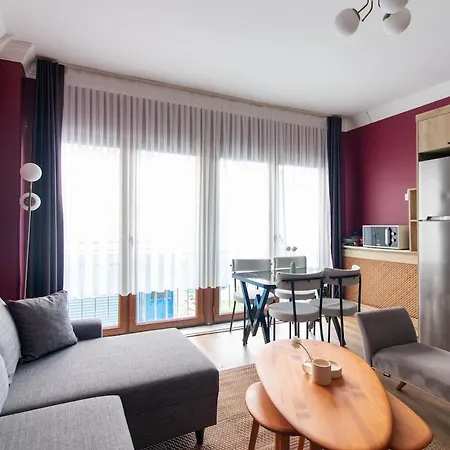 Апартаменты Authentic 2br Gem In The Heart Of Samatya *